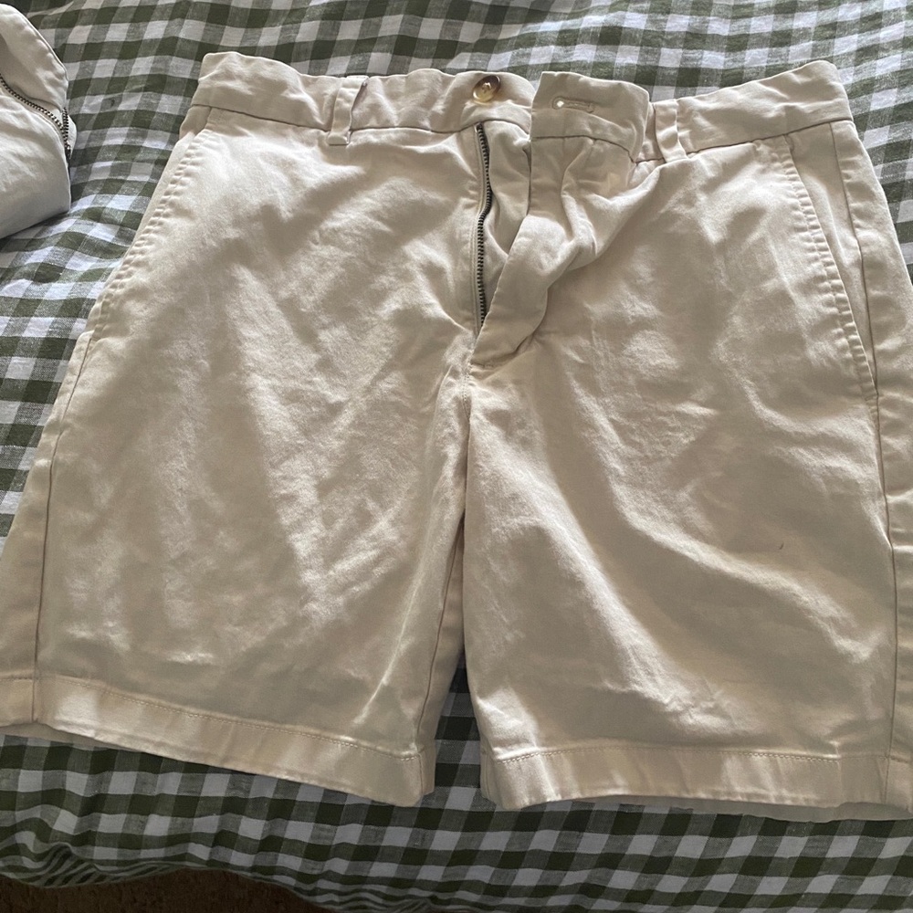 Mens Vineyard Vines Khaki Shorts